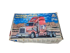 Kit modelo de camión americano Italeri Peterbilt 377 A-E #740 1:24 parcialmente montado - Imagen 1 de 20