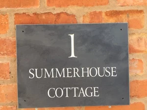 LARGE Premium Quality Smooth Slate House signs 400mm x 300mm ANY NAME\NUMBER - Picture 1 of 8