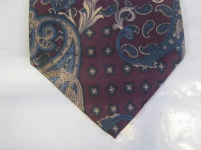 Bill Blass SILK Tie Necktie 55 x 3.75 maroon green gray paisley 14557 - Image 1 of 4