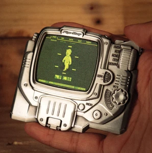 Fallout Pip-Boy Limited Edition Lenticular Ingot - Picture 1 of 6
