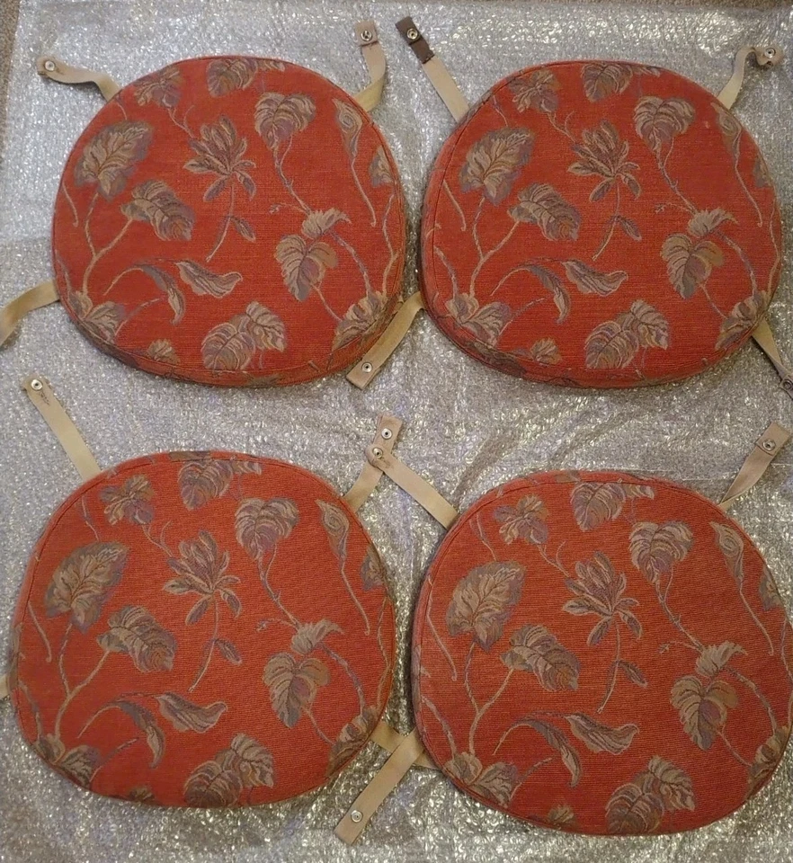 X4 FLORAL ERCOL SEAT PADS FOR QUAKER WINDSOR/SWAN BACKS/GOLDSMITH DINING CHAIRS. - Image 1 of 4