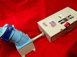 Bundle IP67 Water Tight Receptacle Motor/Branch Decontactor™ 100A Safety Switch - Picture 1 of 11