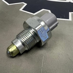 Honda K-Series OEM Reverse Switch Backlight 02-15 RSX Civic SI K20A K20Z1 K20Z3 - Bild 1 von 2