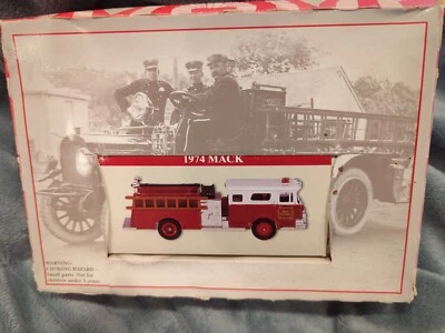 1974 Mack Fire Engine Readers Digest Thank You Gift - Image 1 of 2