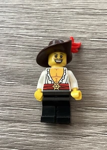 LEGO MINIFIGURES - SERIES 12 - SWASHBUCKLER. - Picture 1 of 2