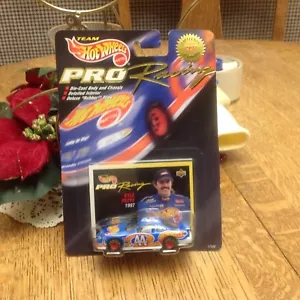 1997 Collector Edition. Hot Wheels Pro Racing #44 Kyle Petty w/Card - Picture 1 of 2