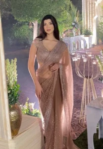 Sari beige red estilo Bollywood con blusa para función y ropa de boda - Imagen 1 de 10