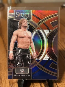2024 Panini Select WWE Brian Pillman #147 Premier Rosso Blu Argento Prizm Vendita al dettaglio - Foto 1 di 2