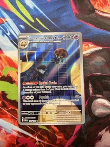 Team Rocket's Orbeetle - Illustration Rare SV10: Destined Rivals 198/182 NM - Bild 1 von 2