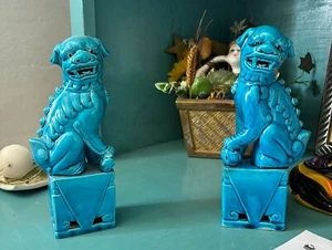 Coppia Cane di Fo smaltato azzurro femmina e maschio alti circa 20cm - Foto 1 di 1