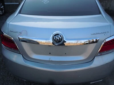 Tapa de la cubierta del maletero trasero Buick LaCrosse 2010-2013 sin alerón OEM U636R *VER NOTAS* Foto 1 de 4
