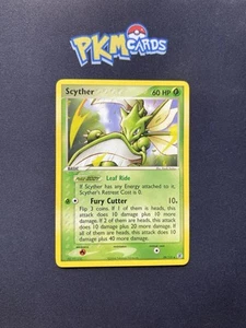 Juego de cartas coleccionables Pokémon Scyther rojo fuego y verde hoja 29/112 regular raro LP. - Imagen 1 de 3
