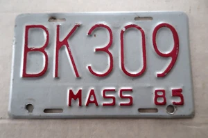 Massachusetts Motorcycle License Plate MASS 1985 BK 309 MA Vintage 85 - Picture 1 of 2