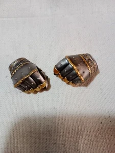 1/6 COOMODEL MEDIEVAL TEMPLAR KNIGHT PLASTIC ARMORED GAUNTLETS - Imagen 1 de 5