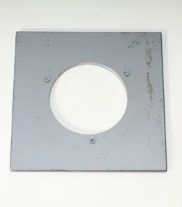4" CALUMET 105822 LENS BOARD DRILLED & TAPPED FOR COMPUR #2 MOUNT FLANGE 52.5MM - Picture 1 of 3