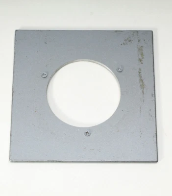 4" CALUMET 105822 LENS BOARD DRILLED & TAPPED FOR COMPUR #2 MOUNT FLANGE 52.5MM - Image 1 of 3