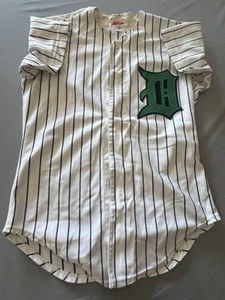 Maglia da baseball vintage Wilson gessato made in USA "D" taglia 40 - Foto 1 di 9