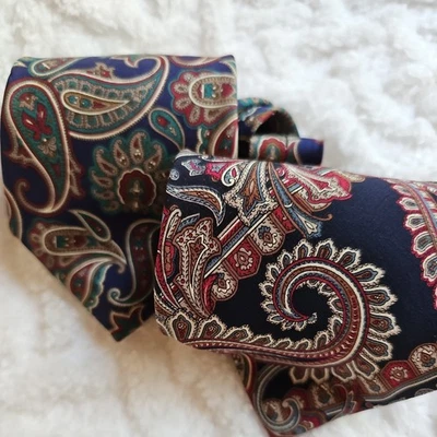 Corbata multicolor vintage para hombre Kuppeheimer estampado cachemir 57”X 4” de ancho Foto 1 de 4