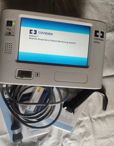 Medtronic Covidien Nellcor PM1000N monitor paziente da comodino - Foto 1 di 4