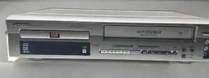 Hitachi DV-PF2U DVD VCR Combo Player - No Remote - Picture 1 of 1