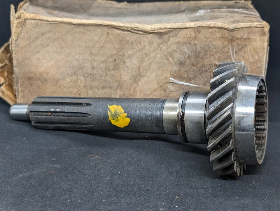NOS 33-36 CHEVROLET CA CB DA DB EA EB ED FA FB FD 3 SPEED TRANS MAIN DRIVE GEAR - Image 1 of 4