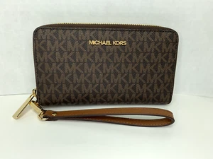 Michael Kors Jet Set Travel Signature Phone Wallet Wristlet Zip Brown 35F8GTVW9B - Picture 1 of 13