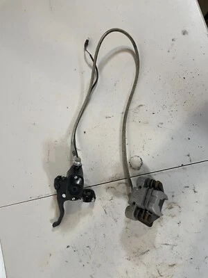 Polaris Pro RMK 800 155 2012 cilindro maestro y pinza 2204135 2204141 Foto 1 de 4