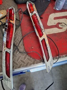 used Kuryakyn Red Rear Fender LED Strip Light for Indian Roadmaster 15-22 - Picture 1 of 1