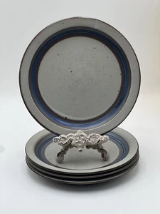 Juego de 4 platos de ensalada azul moteado Otagiri Horizon de gres 8 3/8" - Imagen 1 de 3