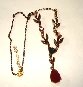 Krappen Set Modeschmuck grün rot Kunststoff Stein Halskette und Ohrring Set NEU! - Bild 1 von 5