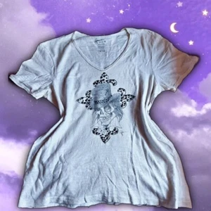 Grunge Skull Oversized Shirt - Picture 1 of 6