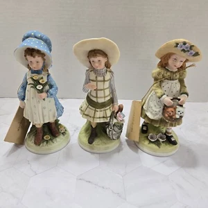Hollie Hobbie figurines Lot of 3 - Picture 1 of 16