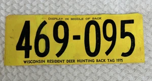 Wisconsin Deer Hunting Back Tag 1975 - Picture 1 of 4
