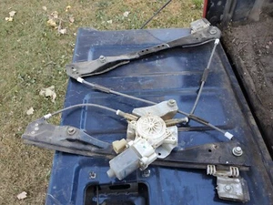 2008 2009 2010 2011 2012 Chevy Malibu LH Front Window Regulator Pontiac G6 - Bild 1 von 4