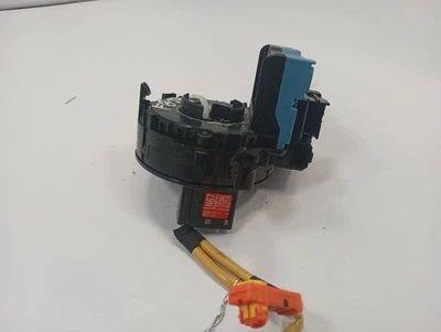 892450E020 Reloj Muelle desde 2016 Toyota Sienna Van 12000057 Foto 1 de 4