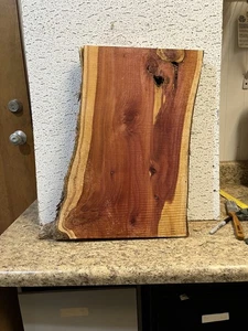 Lastra legno bordo vivo cedro rosso orientale rustico -personaggio unico spessore 1 1/2'' - Foto 1 di 12