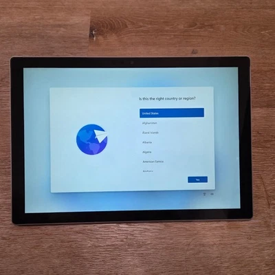 Microsoft Surface Pro 7 12.3" (1866) i5-1035G4 16GB 256GB Wifi PLATEADO Windows 11 Foto 1 de 4