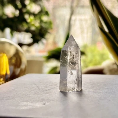 Bergkristall Obelisk | Heilstein | Mineral | Chakra | Energie | 45 mm - Bild 1 von 2
