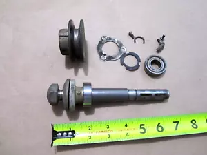 6338 Dorn mit gebrauchten Lagern von 8" Handwerker Tischkreissäge Modell 113.27580 etc. - Bild 1 von 4