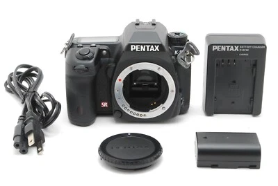【MINT- S/C 9458】Pentax K-5 Digital SLR Black Body 16.3MP - Image 1 of 4