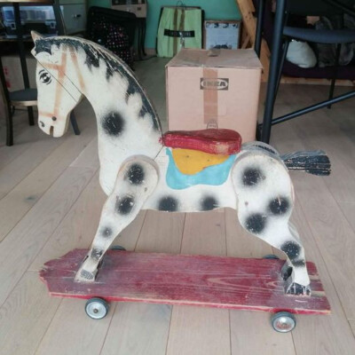 Ancien Petit Cheval à Bascule En Bois - Jouet Vintage Rare - État D'occasion