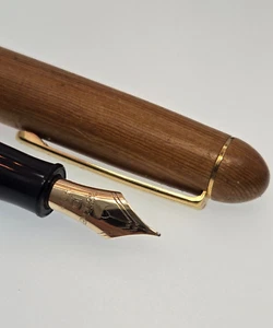 14K Yellow Gold Platinum Fountain Pen # 3776 Yakusugi Cedar Wood Japan - Picture 1 of 4