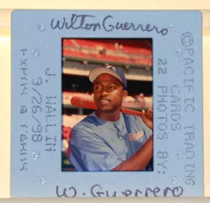 MLB Montreal Expos Wilton Guerrero 1998 1 diapositiva foto negativa por J. Wallin - Imagen 1 de 1