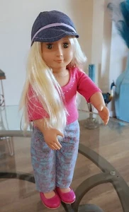 18 Zoll Our Generation Puppe, auch mit Schuhen gekleidet! ~ Lange blonde Haare & grüne Augen - Bild 1 von 14