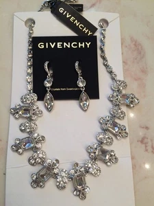 NUEVO - Collar y Pendientes Givenchy Cristal Tono Plata - Imagen 1 de 1