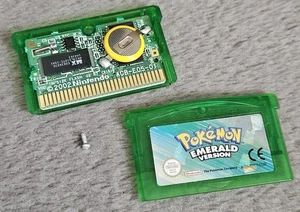 Pokémon Emerald Version Nintendo Gameboy Advance Genuine UK PAL New Battery - Picture 1 of 16