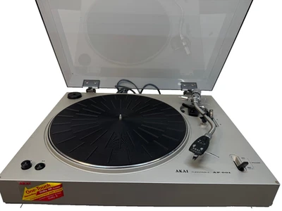 Turntable Akai AP-001 C belt drive / turntable - Image 1 of 4