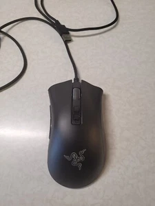 Razer DeathAdder V2 Gaming-Maus, 20.000 DPI, ergonomisch, RGB, Schwarz - Bild 1 von 5