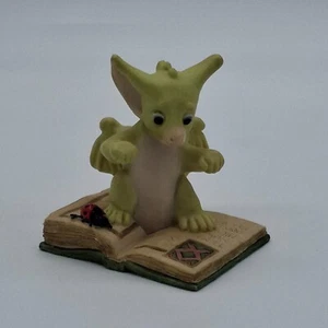 Whimsical World of Pocket DragonsThe Scholar Real Musgrave 9cm (1997) Handmade - Bild 1 von 3