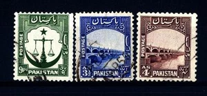 PAKISTAN - 1948-1957 - Einheimische Motive. Wappen (mit Stern) - Bild 1 von 1